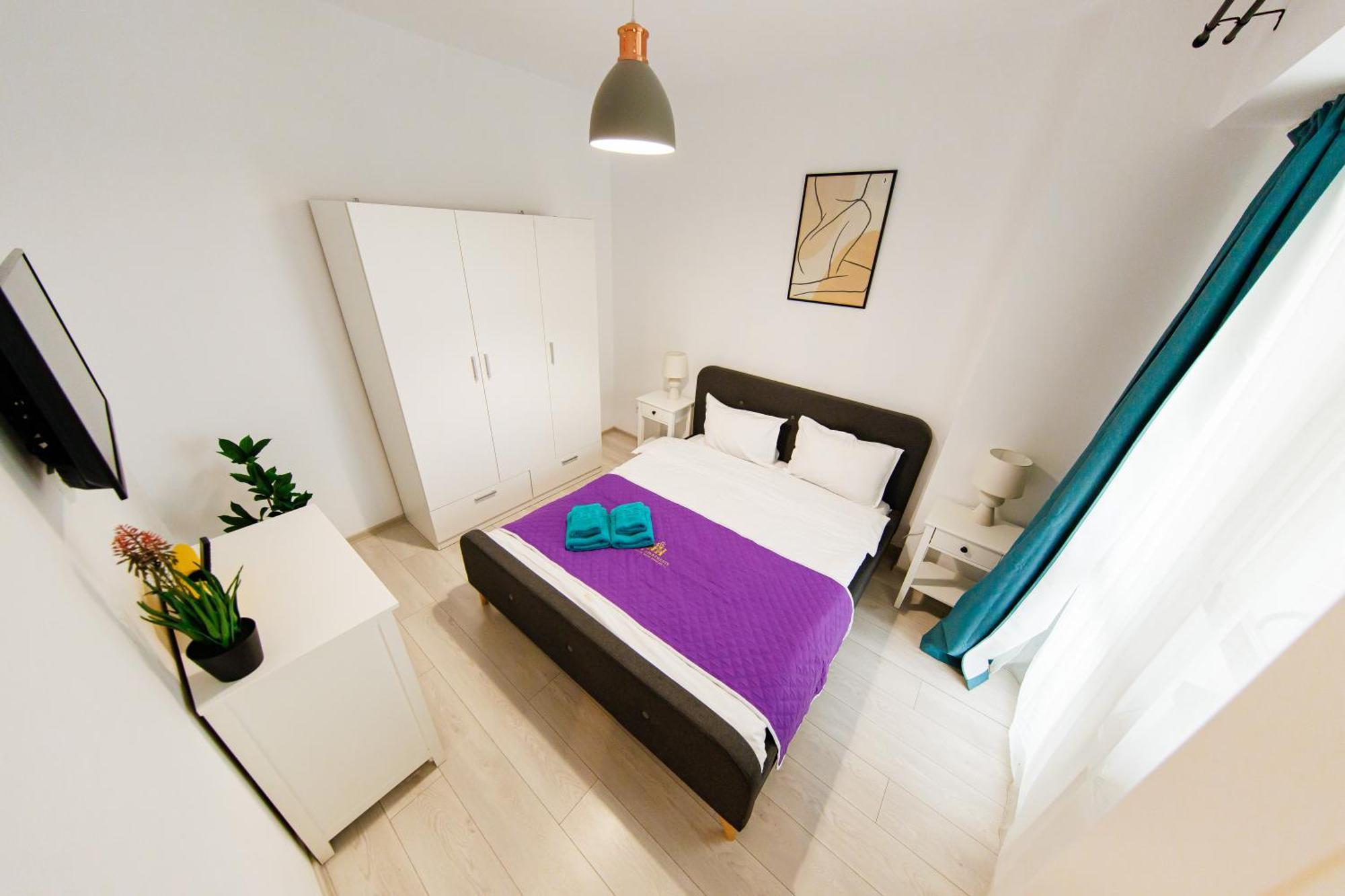 Luxury Glam Apartments Iasi At Lazar Palas Exteriör bild