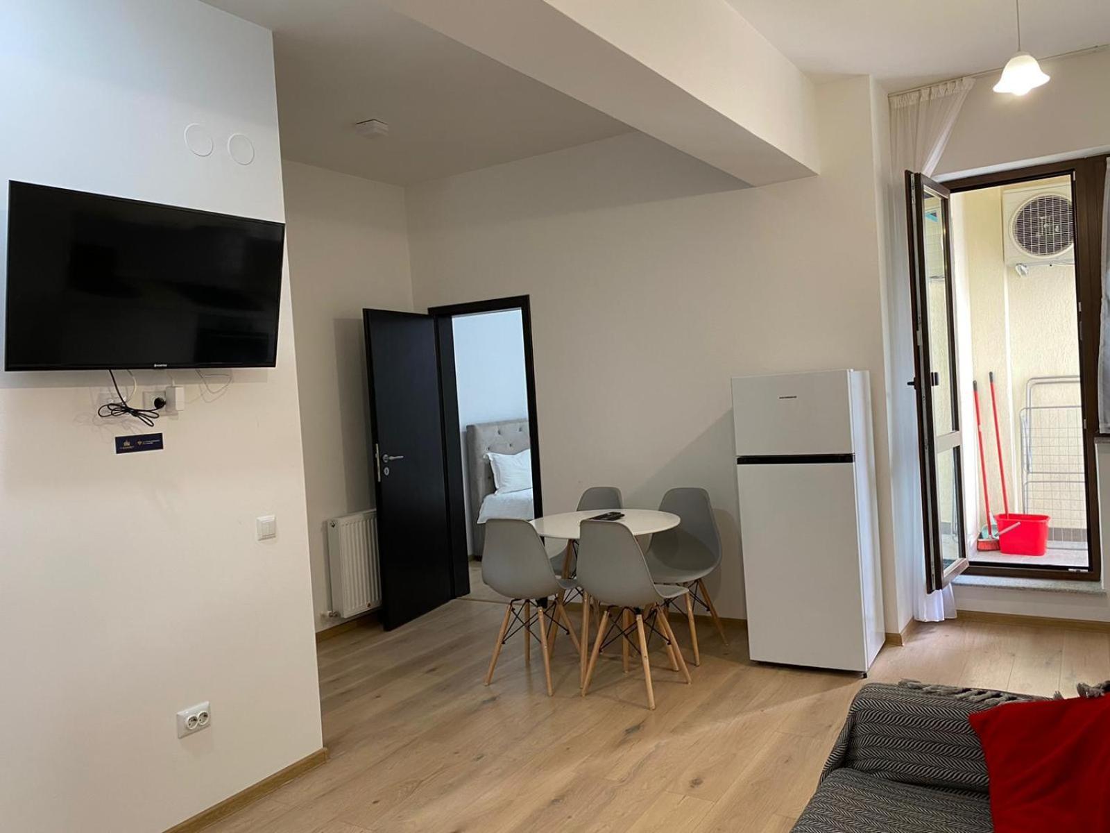 Luxury Glam Apartments Iasi At Lazar Palas Exteriör bild