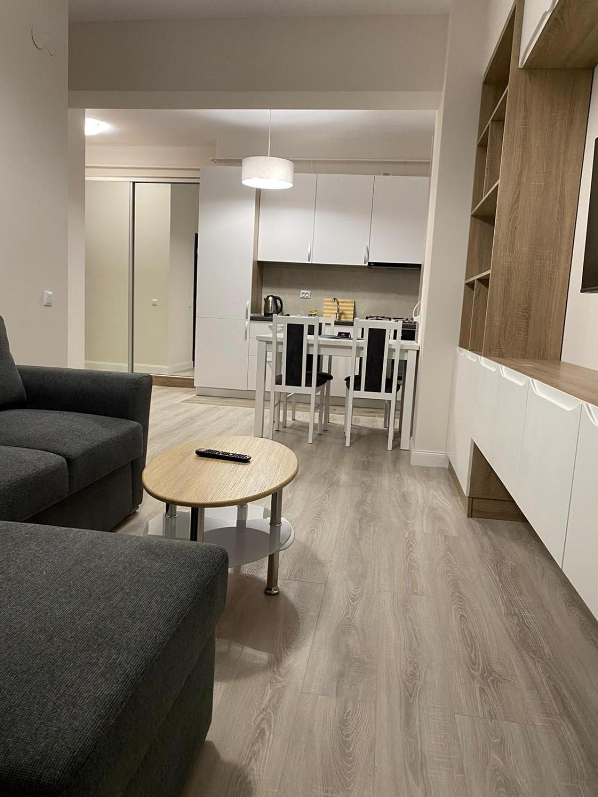 Luxury Glam Apartments Iasi At Lazar Palas Exteriör bild