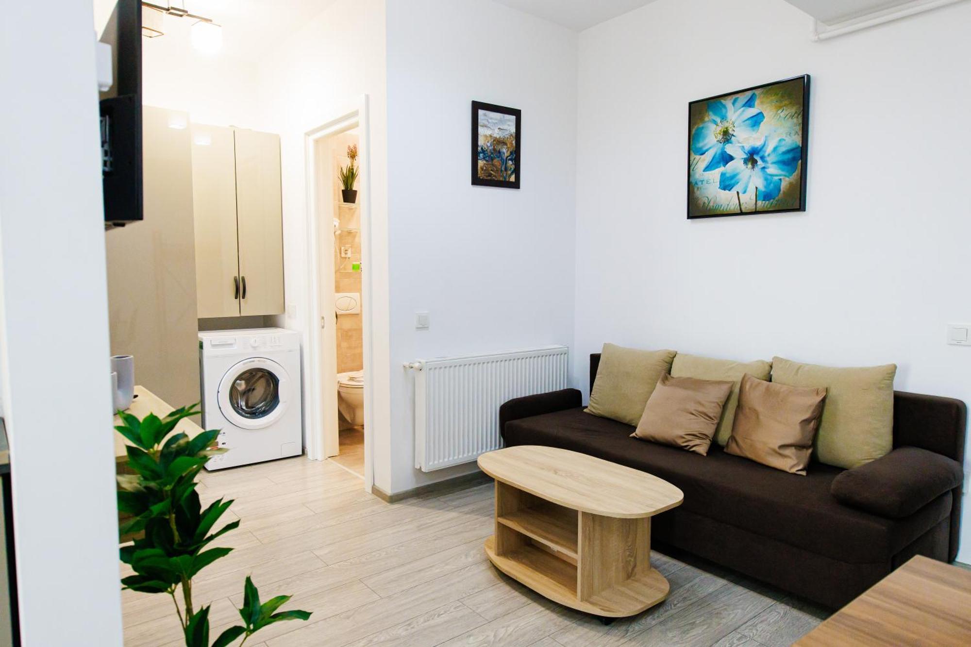 Luxury Glam Apartments Iasi At Lazar Palas Exteriör bild