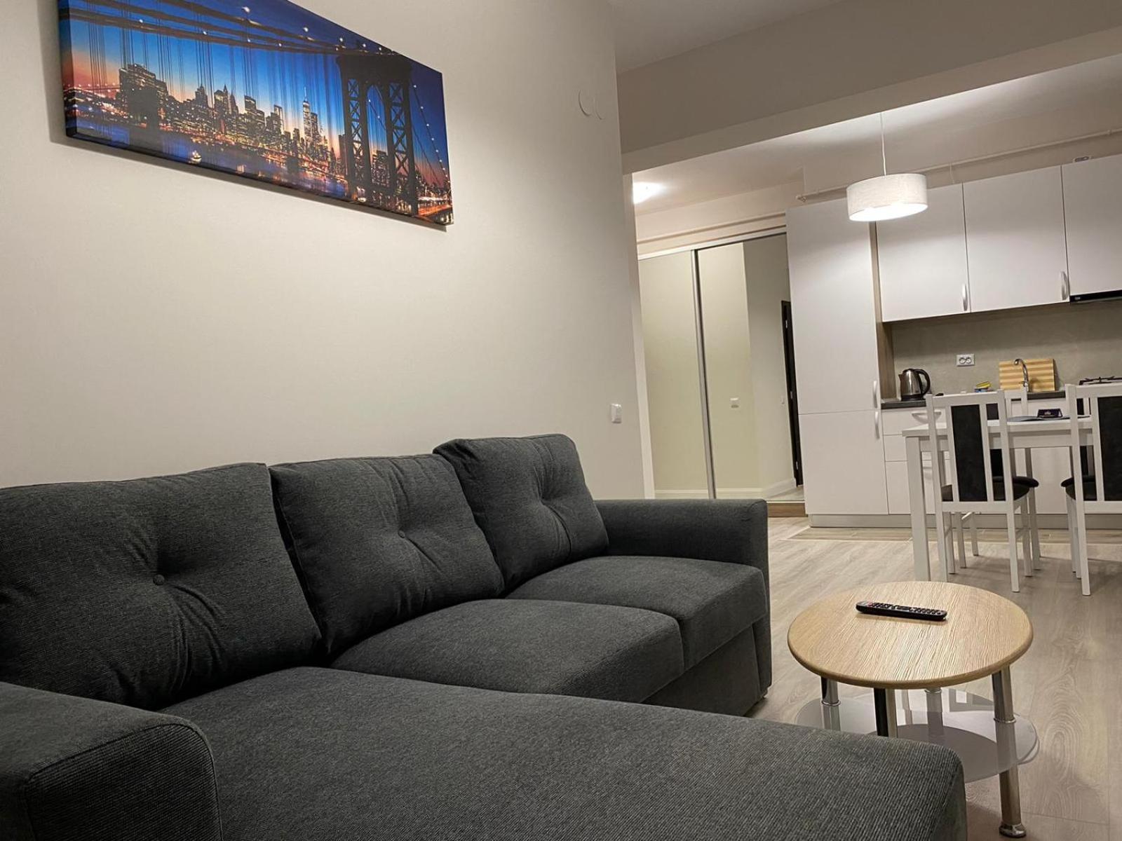 Luxury Glam Apartments Iasi At Lazar Palas Exteriör bild