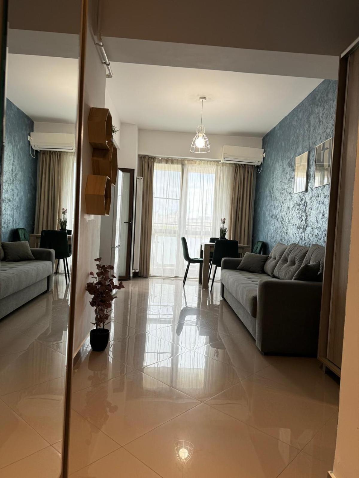 Luxury Glam Apartments Iasi At Lazar Palas Exteriör bild