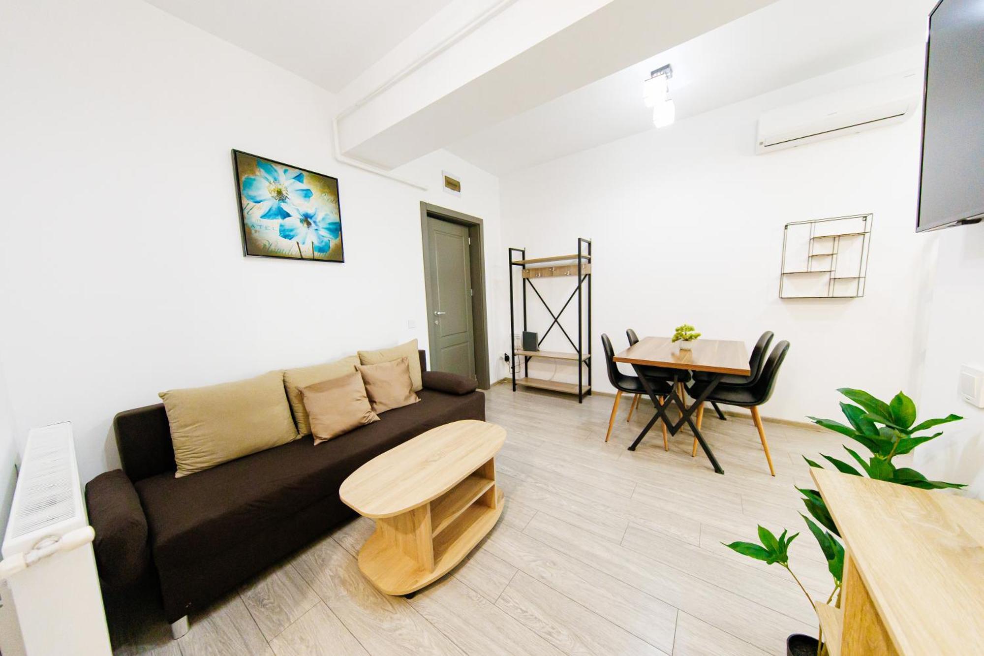 Luxury Glam Apartments Iasi At Lazar Palas Exteriör bild